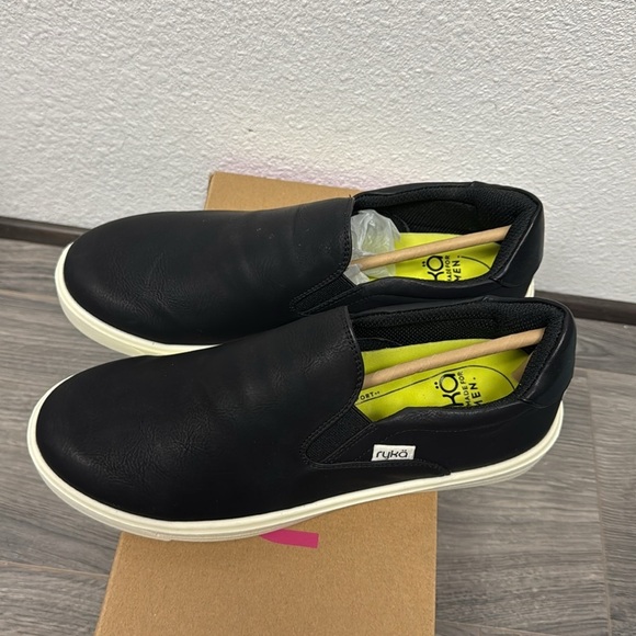 Ryka Made For Women Viv Slip On - Picture 6 of 7